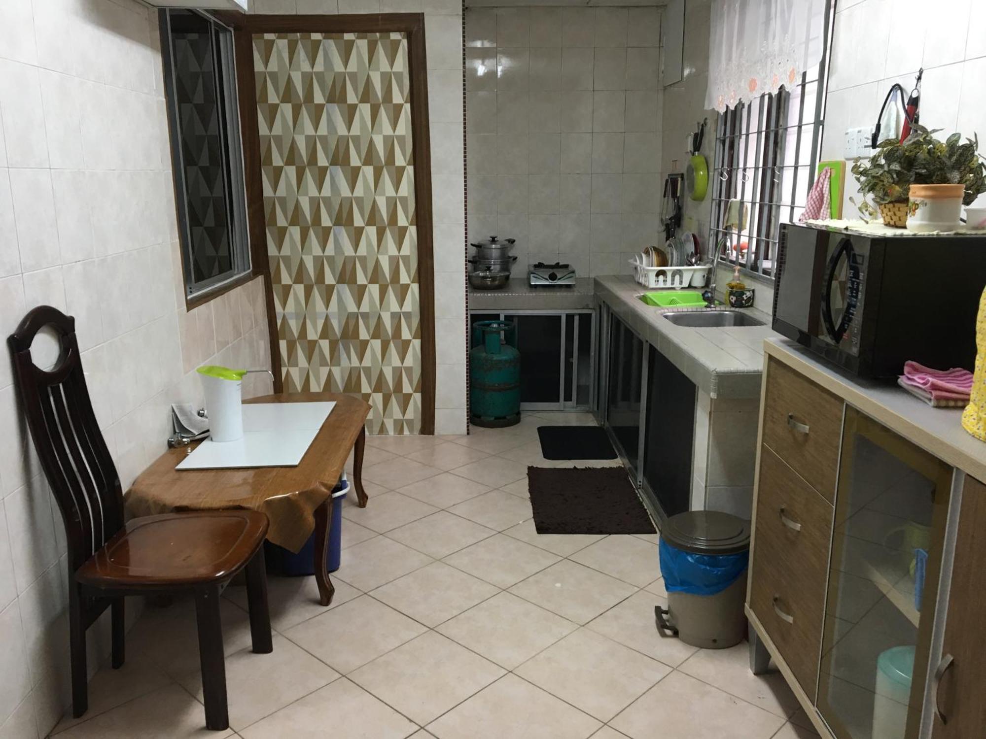 Rb Double Storey Bandar Tasik Selatan Homestay クアラルンプール エクステリア 写真